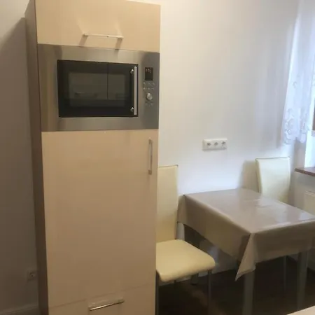 מלון Hotellerie Schubert גארבסן