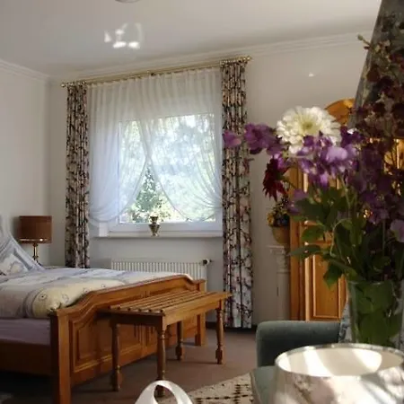 ホテリエ ガストハウス シューバート