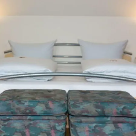 Ξενοδοχείο Hotellerie Schubert Garbsen