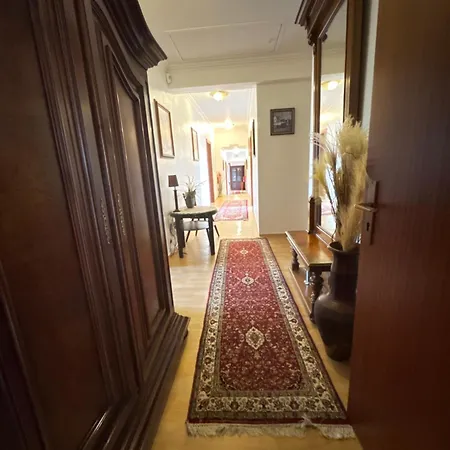 舒伯特盖斯豪斯酒店 3* 加尔布森